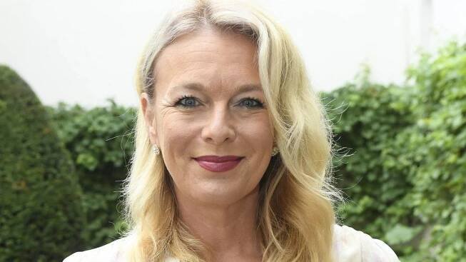 Takhle Lucii Benešovou neznáte: Hvězda Slunečné se nechala nafotit do kalendáře - Super.cz