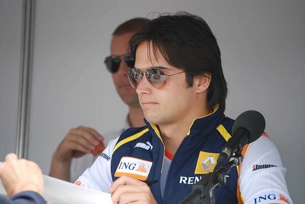 Soubor:Nelson Piquet 2009 Australia.jpg – Wikipedie