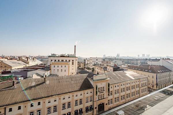 Za Ženskými domovy, Smíchov - Praha 5 | Pronájem, Administrativní budova