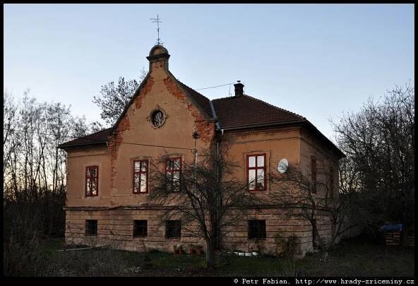 Choteč – fotografie / hrady-zriceniny.cz