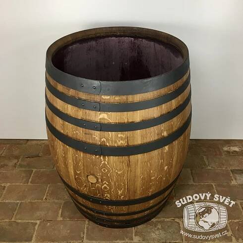 nadrz-na-vodu-300L-s-natery_2