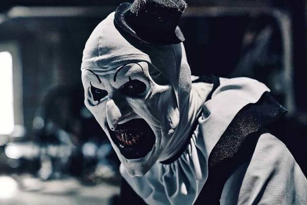 This Gory Horror Film Scene Had Viewers 'Walking Out' of U.K. Premiere and 'Vomiting'