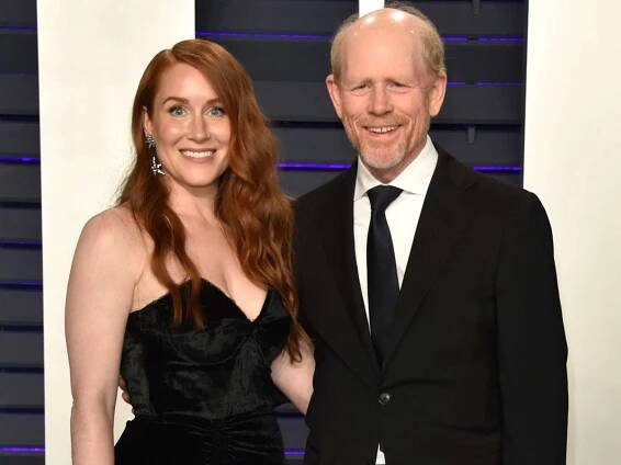 Paige Howard (L) and Ron Howard attend the 2019 Vanity Fair Oscar Party