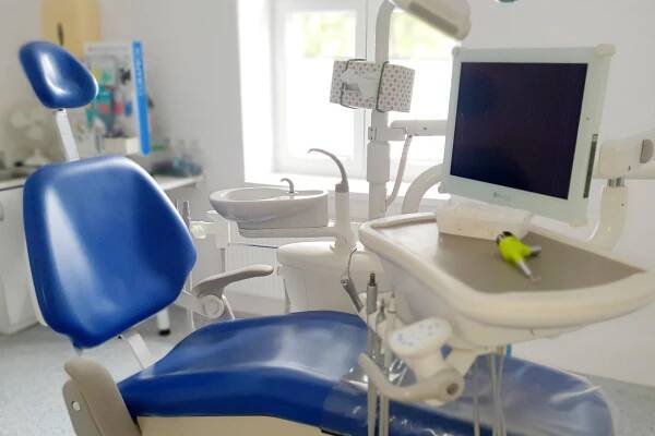 KL Dental - MUDr. Kamila Lelková Černušáková foto 1