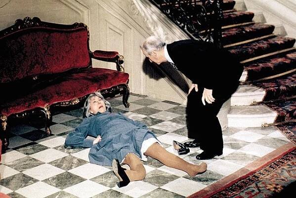 Křidýlko nebo stehýnko - Z filmu - Claude Gensac, Louis de Funès