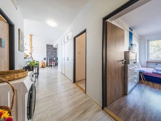 Fotografie nemovitosti - Prodej bytu 3+1 v obci Ostrožská Nová Ves