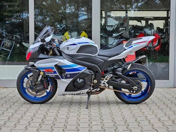 Suzuki GSX-R 1000 (2014), 249.900 Kč