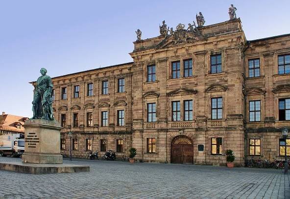 Soubor:Schloss-Erlangen02.JPG – Wikipedie