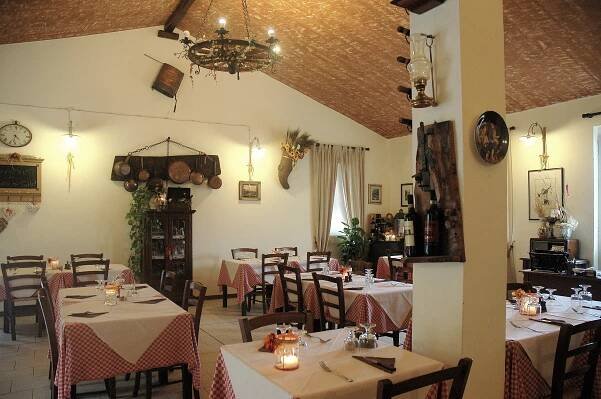 Photo Gallery - Trattoria Giusto di Sale - Restaurant in Piano di Conca, Versilia