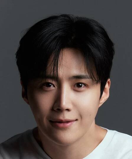 Kim Seon Ho