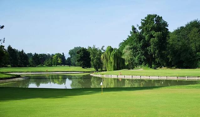 Golf Del Ducato gallery 5