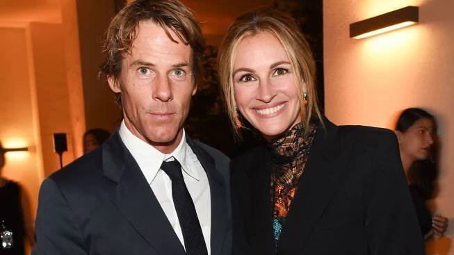 Julia Roberts' husband Danny Moder returns to social media for poignant reason