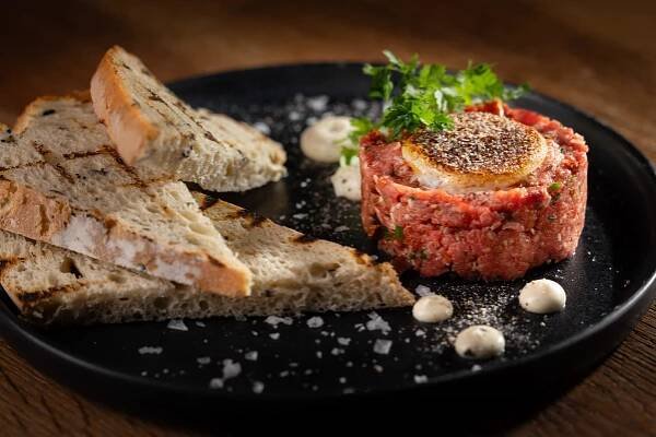 Adam's Bar & Bistro | adamsbar.cz 