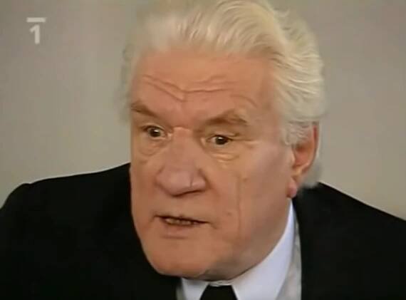 Pláteník z Okresu na severu odepsal svého bratra. Tyranský estébák nešel pro ránu daleko