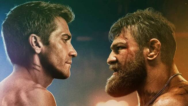 Jake Gyllenhaal ukazuje svaly, film si ale krade Conor McGregor! Remake akčního béčka ostudu nedělá