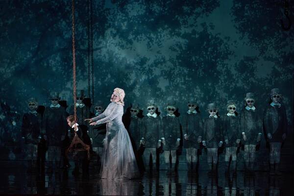 Benjamin Britten's A Midsummer Night's Dream — Jenny Ogilvie
