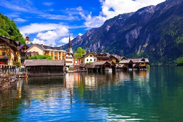 Hallstat - krásný alpský ráj vesnice u jezera, Rakousko. — Stock obrázek