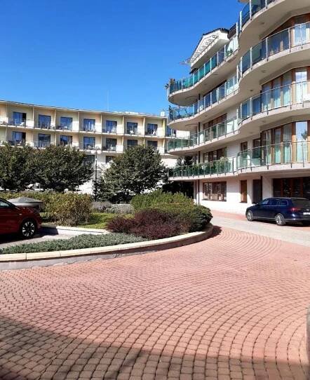 Aparthotel Kristoff Plaza Trencianske Teplice Trenčín Exteriér fotografie