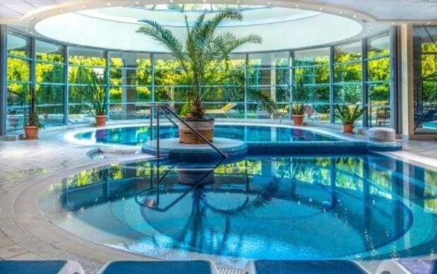 Maďarsko: Luxusní Thermal Hotel Visegrád ****+ s termálními lázněmi, wellness a polopenzí + dítě zdarma - Obrázek 5