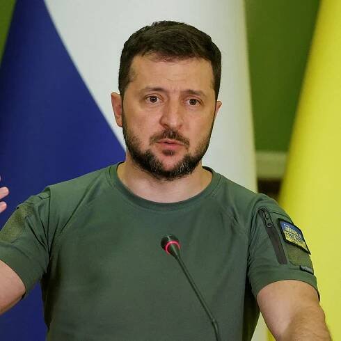 Ukraine's Zelenskiy rules out talks if Russia holds referendums