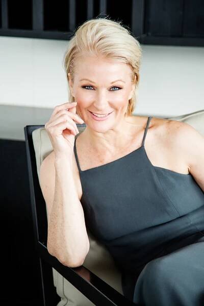 Melbourne personal branding headshots and lifestyle photography for industry leaders.