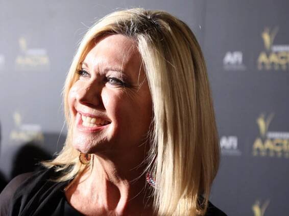 Olivia Newton-John: dcera důstojníka, který lovil nacisty, vnučka nositele Nobelovy ceny. Neznámá fakta ze života hvězdy - Pravda24