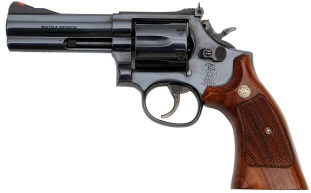 Smith & Wesson, 586-3 1