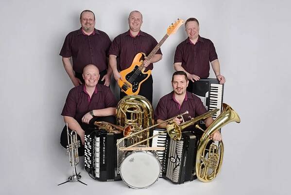 B-Quintet:Hlavní strana