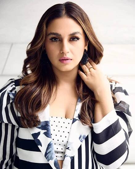 Huma Qureshi Photos