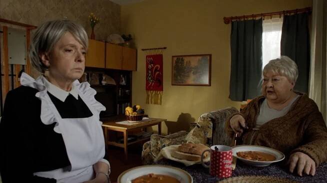 Drága örökösök - A visszatérés - Koránkelők - Z filmu - Judit Hernádi, Piroska Molnár