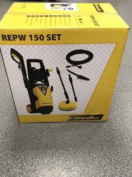 Myčka tlaková Riwall REPW 150 SET 3390 Kč