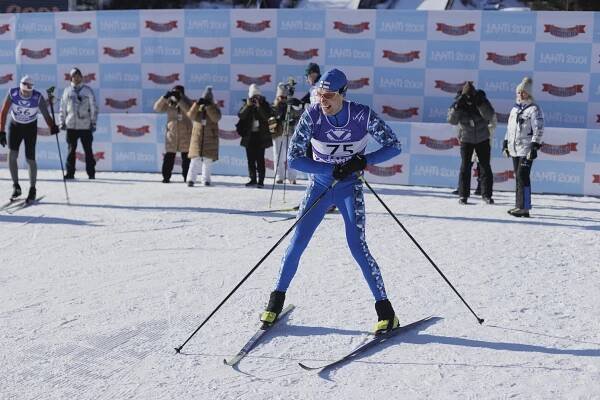 Lahti 2001 - Maailman huipulla - Z filmu - Jon-Jon Geitel