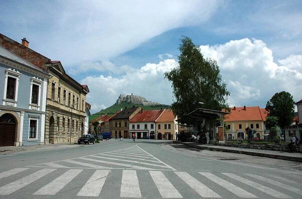 Soubor:Spišské Podhradie 1.jpg – Wikipedie