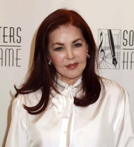 Priscilla Presley proslula mimořádnou krásou stejně jako později plastikami: Takhle vypadá rok před osmdesátkou