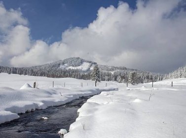 Na Šumavě napadlo za týden nejvíce březnového sněhu od roku 2008