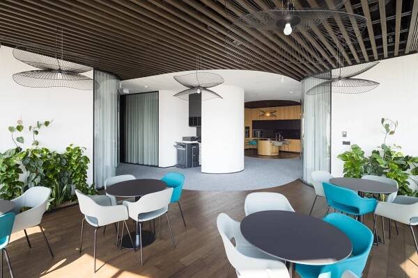 Sídlo spoločnosti Dentons v Bratislave | Archinfo.sk