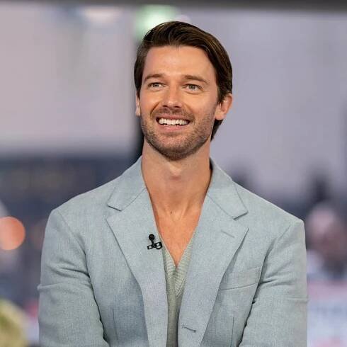 https://media-cldnry.s-nbcnews.com/image/upload/rockcms/2025-03/Patrick-Schwarzenegger-mc-250314-02-924477.jpg