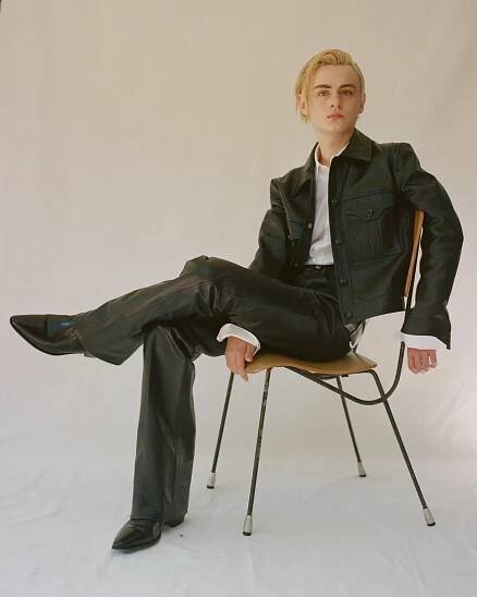 Chris Evans and Jaeden Martell on Dark Material and Crying in the Mirror Just for Fun