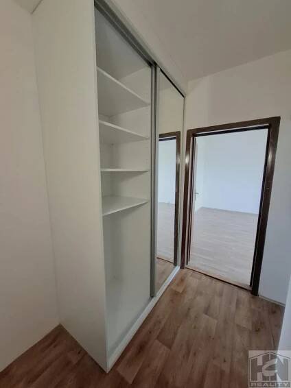 Pronájem bytu 1+1 Jablonec nad Nisou 8 000 Kč za měsíc, foto 10