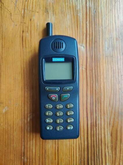 Siemens C25