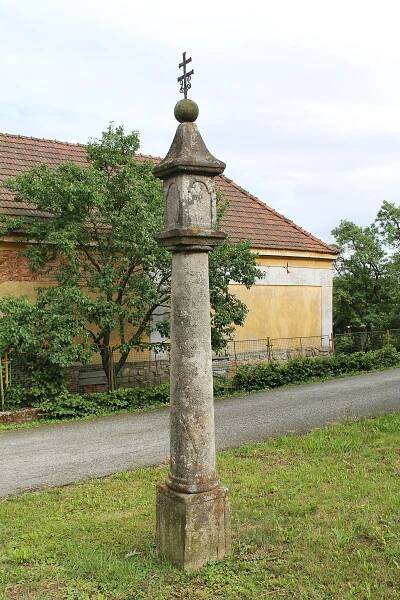 Soubor:Dolní Vilímeč, boží muka (2017-07-26; 01).jpg – Wikipedie
