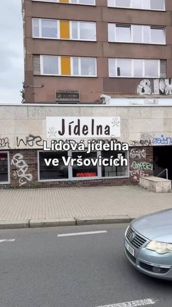 Jídelna Vršovice je kousek od Edenu u tramvajové zastávky Koh-i-noor #praha #jidelna