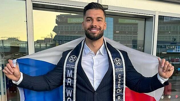 Tomáš Haring reprezentuje Česko na světové soutěži Mister World 2024, která se...