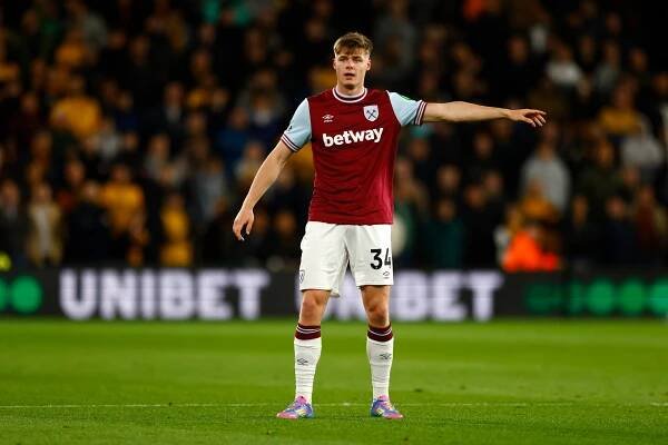 Exclusive: ‘Make or break’ - Evan Ferguson is at a crossroads as Roma deal looms, says Ireland legend