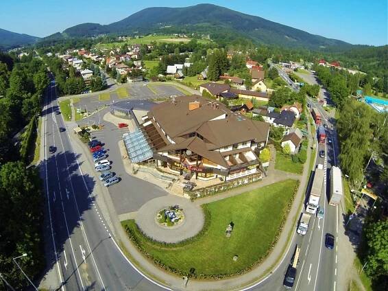 Eroplan Hotel