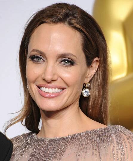 Followers think Galinka is dead ringer for Angelina Jolie