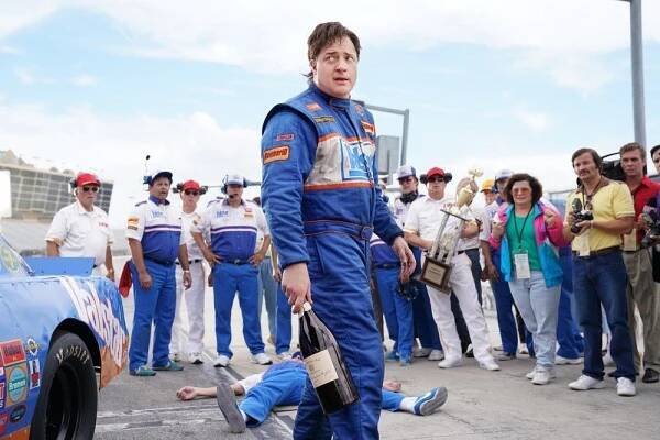 Doom Patrol - Pilot - Z filmu - Brendan Fraser
