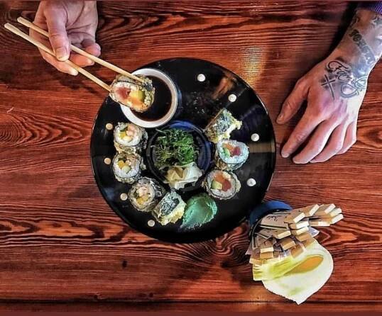 Mirasushi&poke foto 2