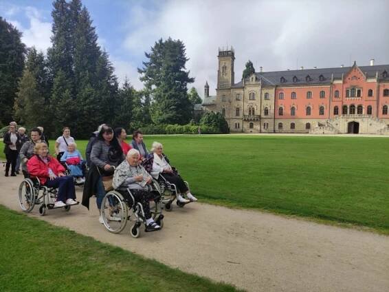 Výlet na Sychrov | Alzheimer Home