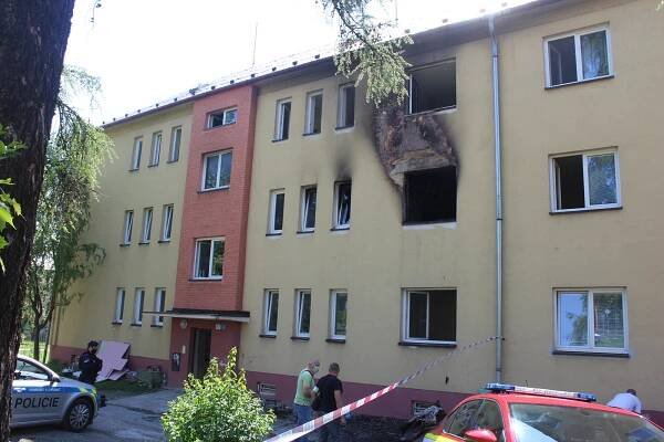 Tragický požár v Havířově: rodinu hlídala radnice, u hasiče se potvrdil covid-19